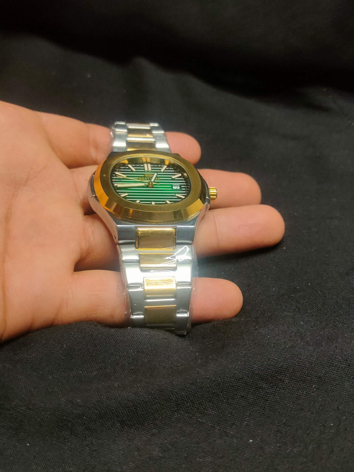 New Emerald Crown Hand Watches For Men - New Arrival